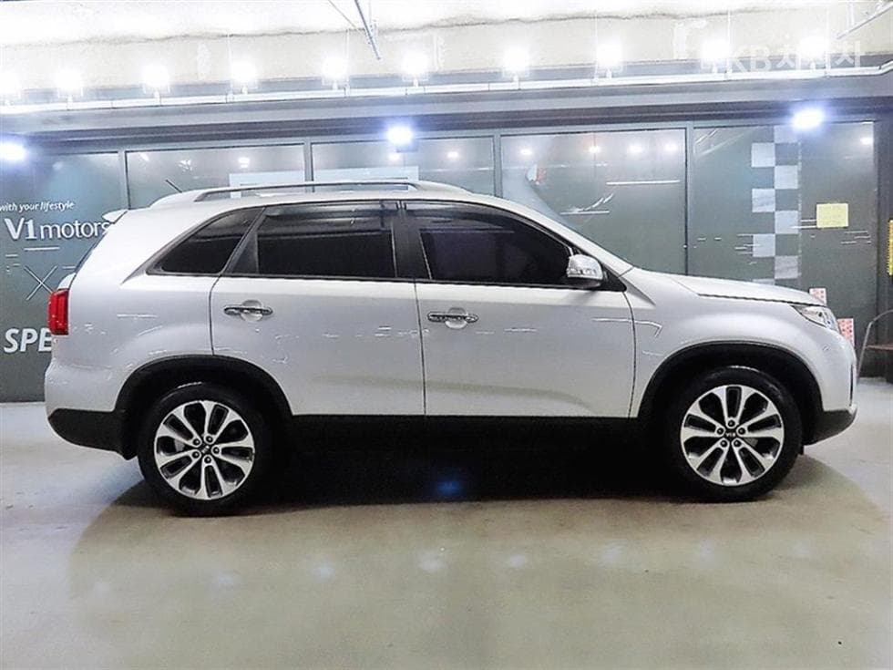 Kia NewSorentoRDiesel 2.0 2WD Limited Standard - 3