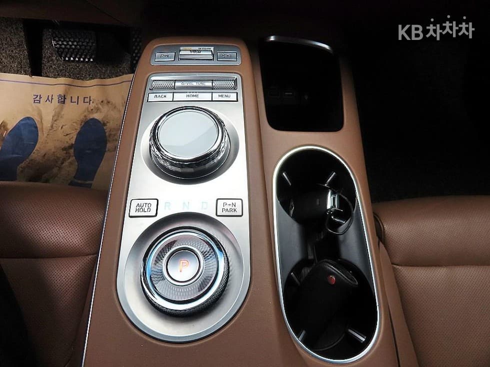 Genesis GV70Diesel 2.2 AWD - 10