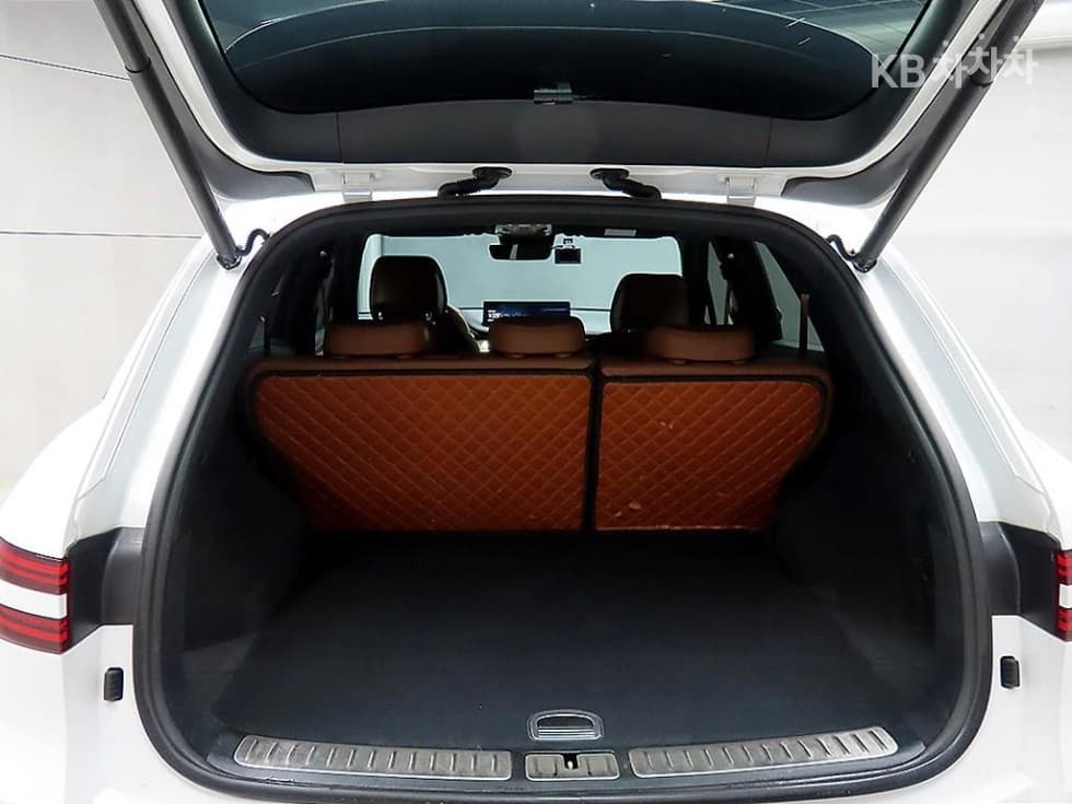 Genesis GV70Diesel 2.2 AWD - 18