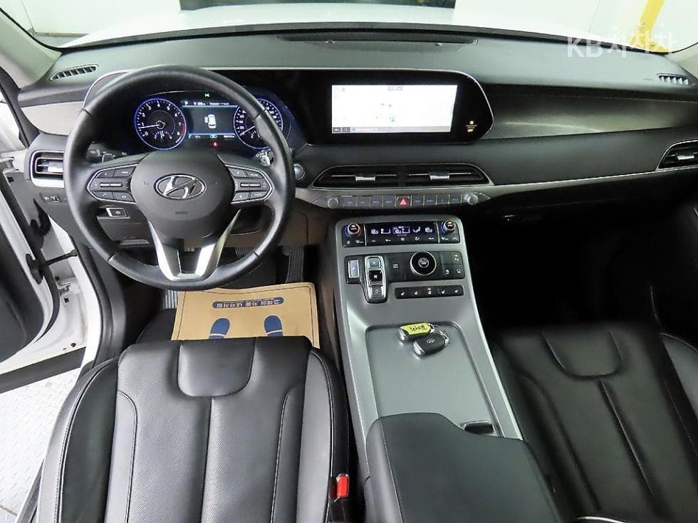 Hyundai Palisade3.8 Gasoline 7-seater (Limousine) Prestige - 7