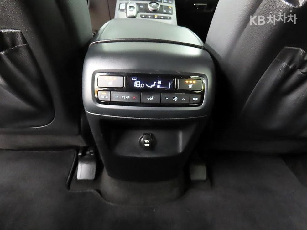 Hyundai Palisade3.8 Gasoline 7-seater (Limousine) Prestige - 13