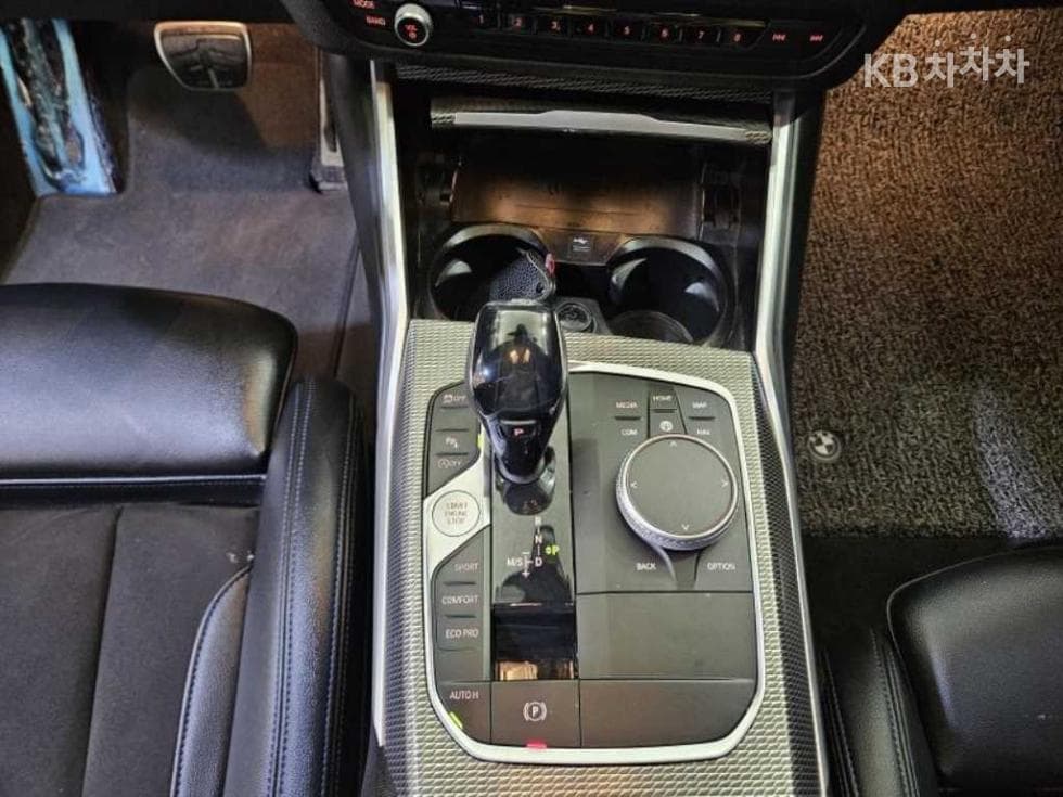 BMW 3 Series (G20)320d M Sport Package - 6