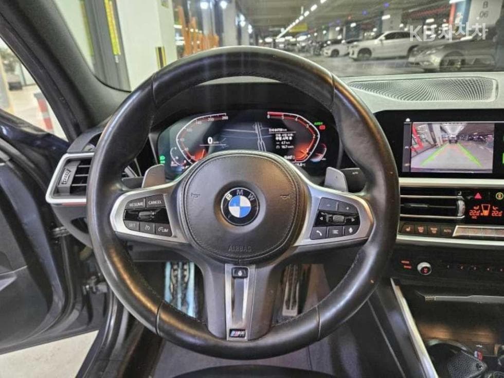 BMW 3 Series (G20)320d M Sport Package - 8