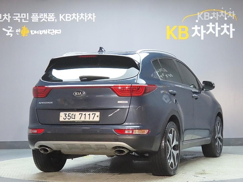 Kia Sportage 4th generationDiesel 2.0 2WD Noblesse Plus - 2