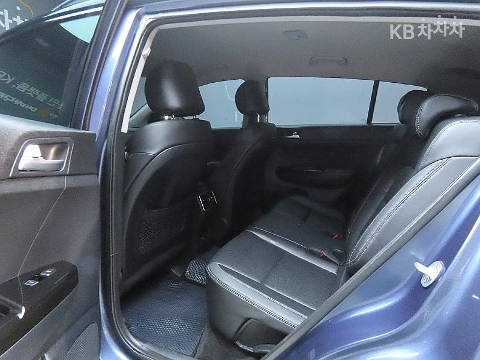 Kia Sportage 4th generationDiesel 2.0 2WD Noblesse Plus - 11