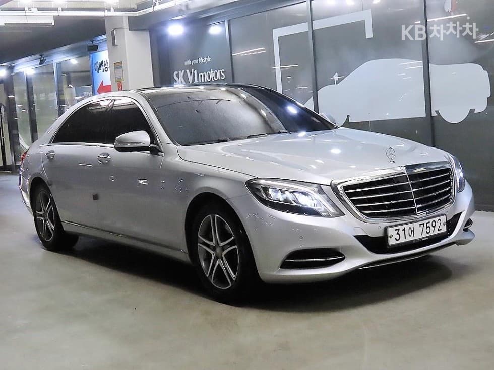 Mercedes-Benz New S-Class New S400L - Image 1