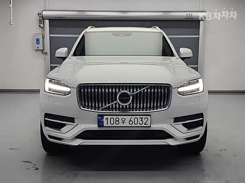 Volvo All New XC90T8 Excellence - 2