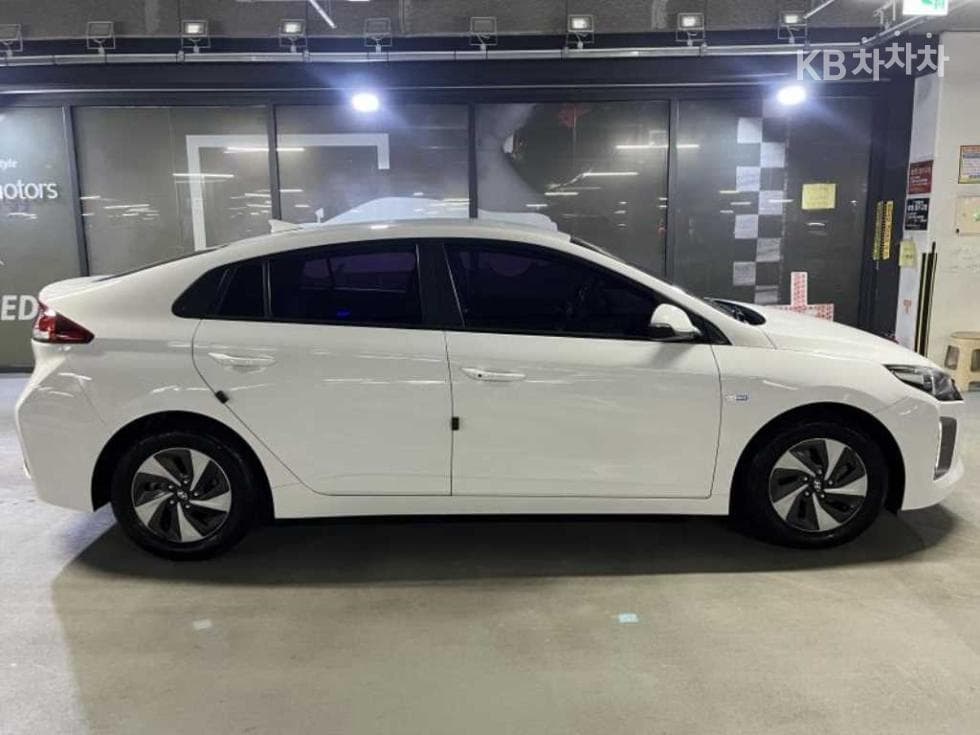 Hyundai IONIQ (Original Model)I+ - 3