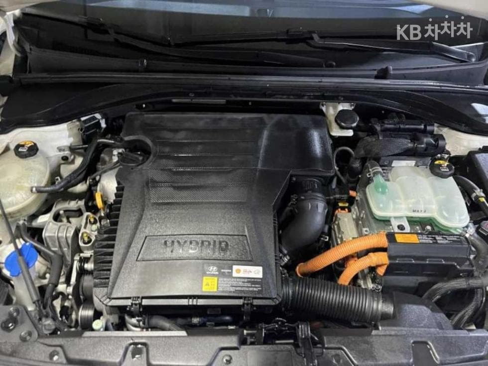 Hyundai IONIQ (Original Model)I+ - 17