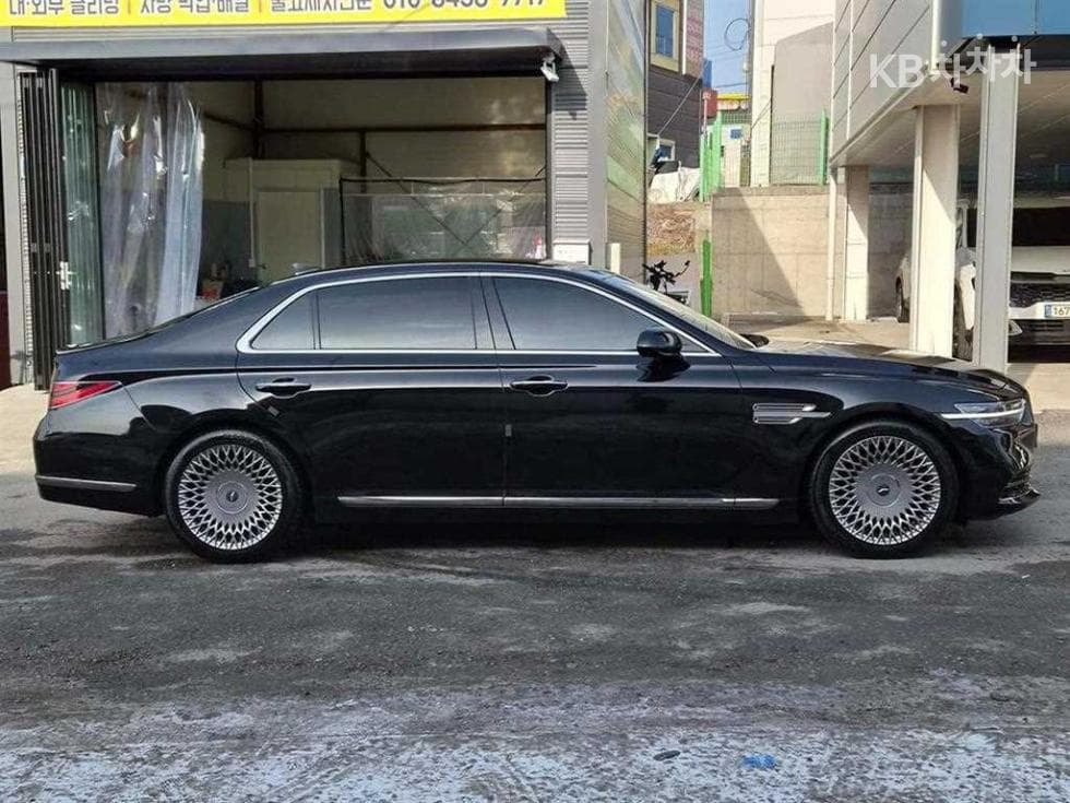 Genesis G903.8 GDi AWD Premium Luxury - 3