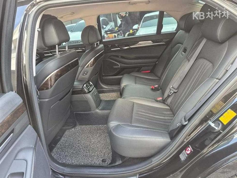 Genesis G903.8 GDi AWD Premium Luxury - 7