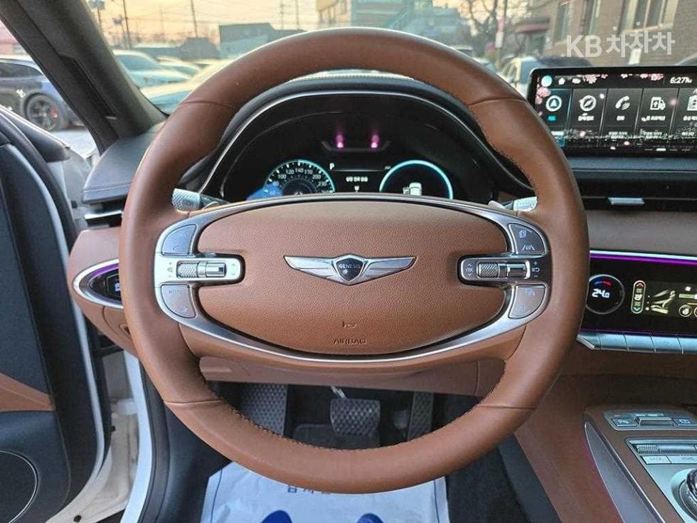 Дженезис GV70Бензин 2.5T 2WD - 7
