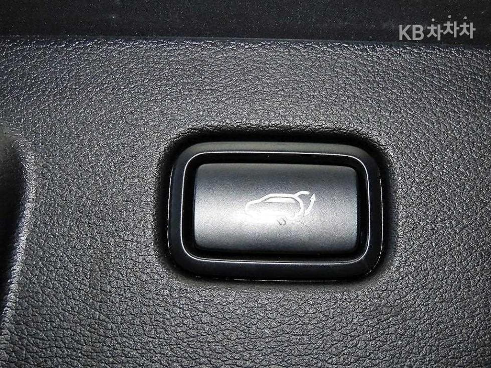 Kia The All New SportageD2.0 2WD Signature Gravity - 16