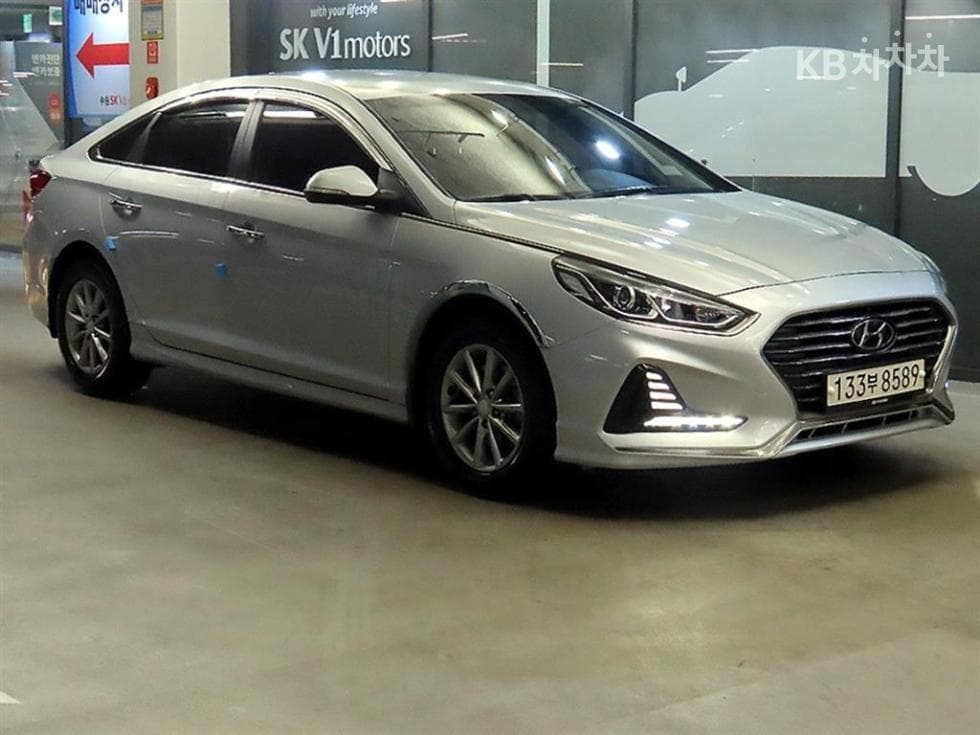 Hyundai Sonata New Rise 2.0 LPi 택시 Premium - Image 1