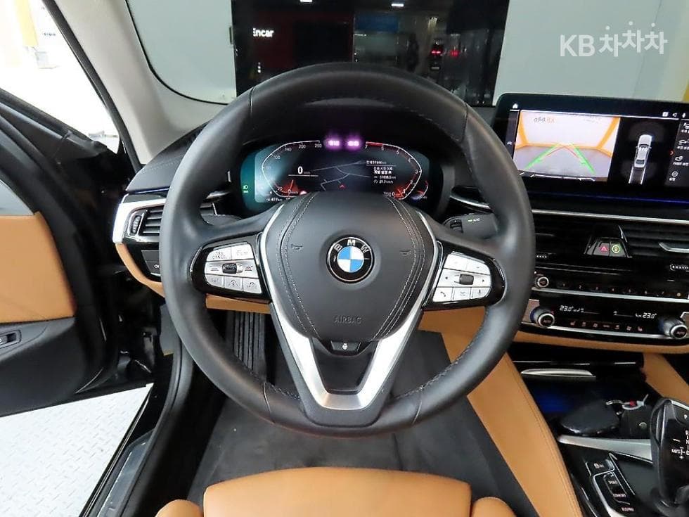 BMW 올New5 Series (G30)520i Luxury - 9