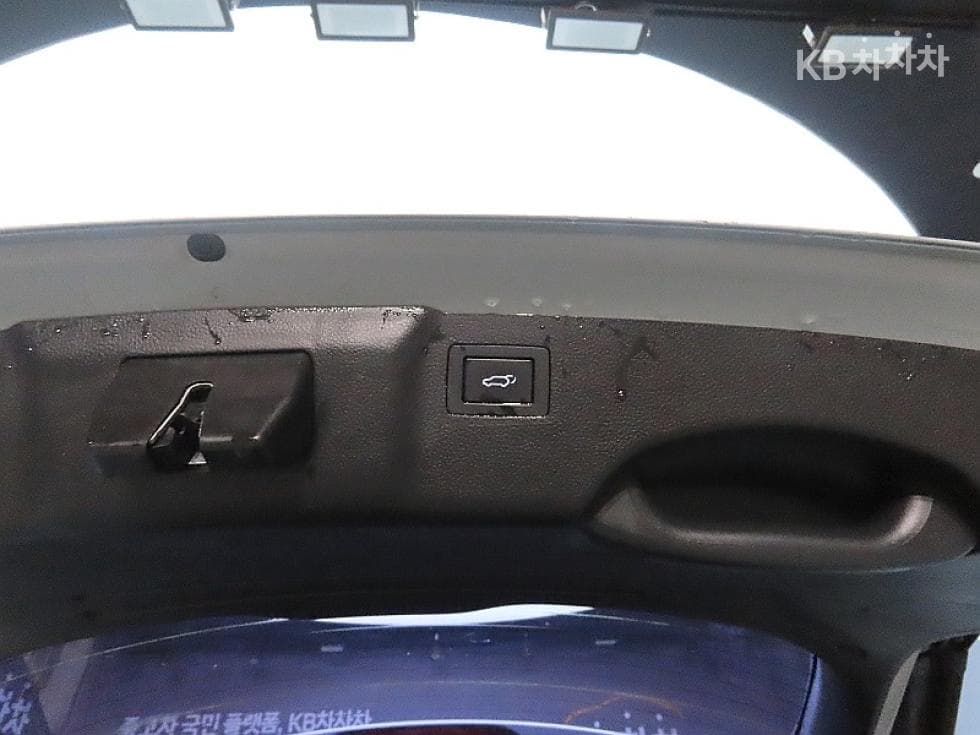 Hyundai 맥스CruzeDiesel(e-VGT)2.2 2WD Exclusive 5-seater Standard - 18