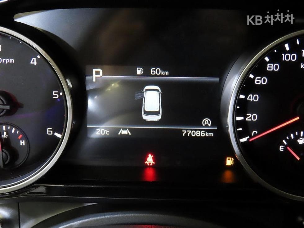 Kia Carnival 4th generationD2.2 9-seater Prestige - 9