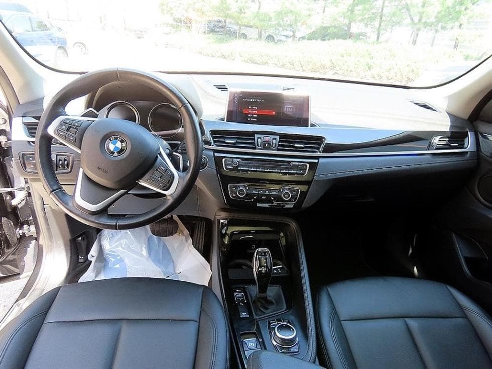 BMW X1 (F48)xDrive 20i xLine SE - 7