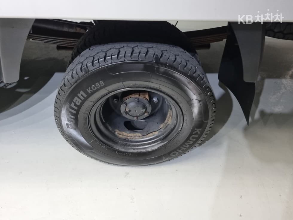 Kia The New (facelift) Bongo 3 (light truck)Box Truck 1.2Ton Plus형 표준캡 Extra Long GL - 27