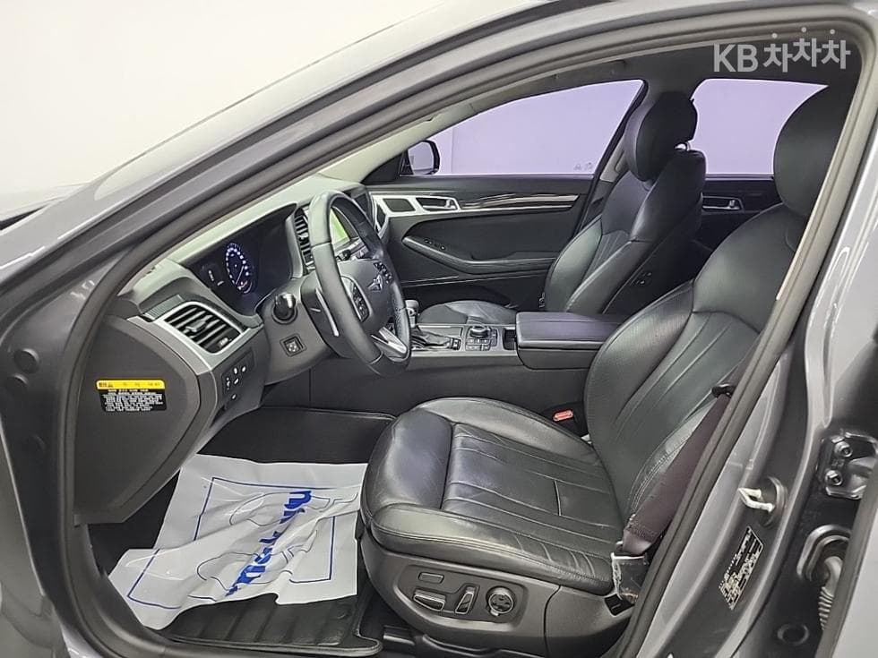 Hyundai GenesisDHG330 Premium - 11