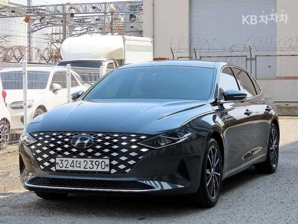 Hyundai The New (facelift) Grandeur (Azera)LPi 3.0 Exclusive - 2