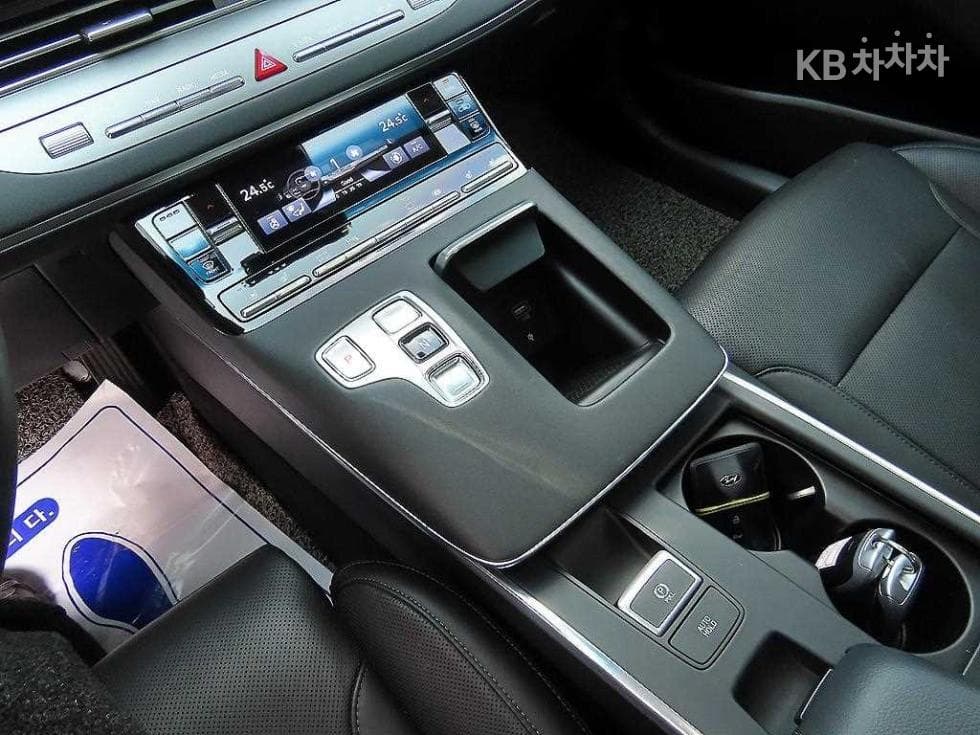 Hyundai The New (facelift) Grandeur (Azera)LPi 3.0 Exclusive - 10