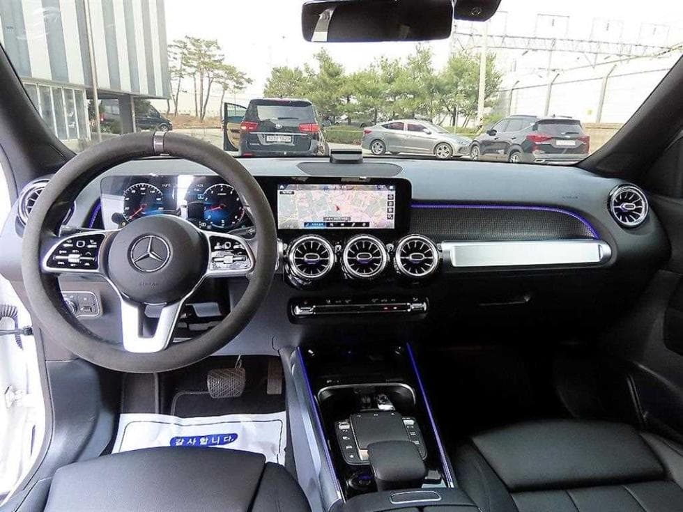 Mercedes-Benz GLB(X247)GLB 220 - 7