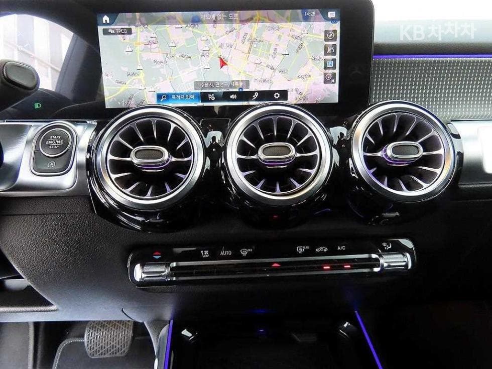 Mercedes-Benz GLB(X247)GLB 220 - 14