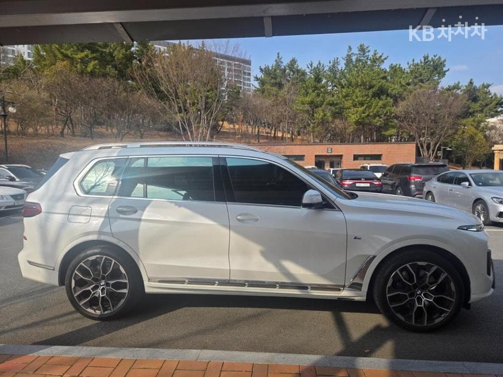 BMW X7(G07)xDrive 40d M Sport - 5