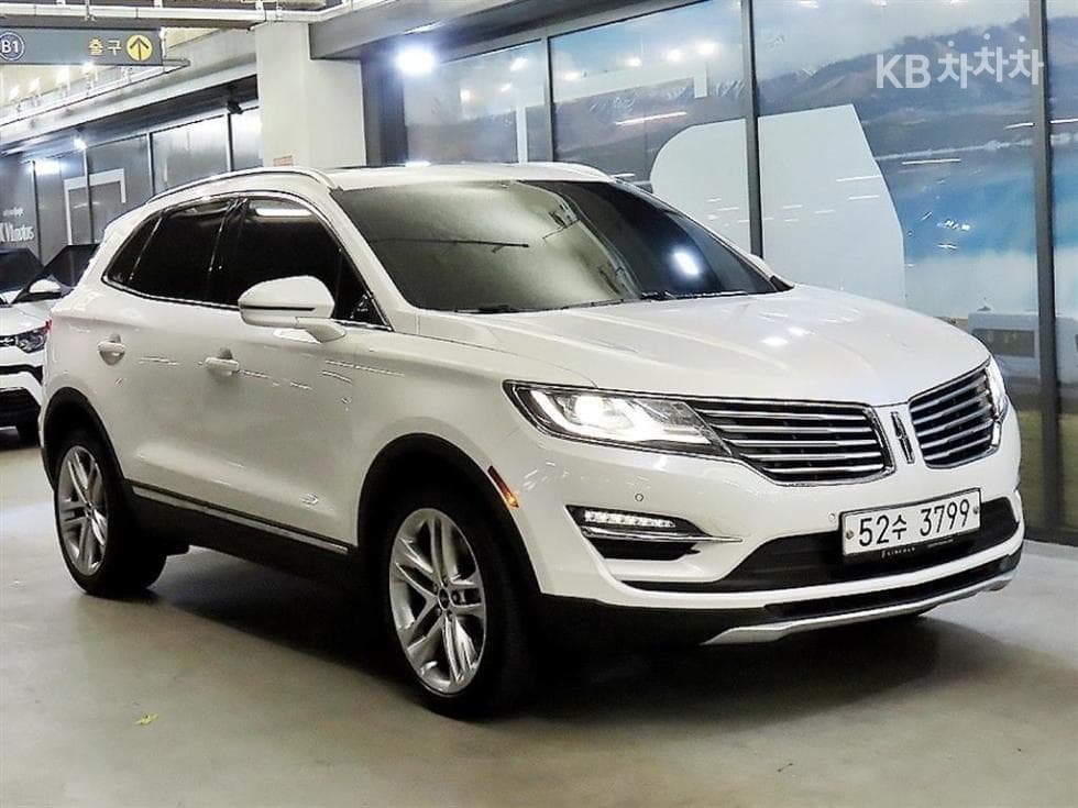 링컨 MKC 2.0 AWD 리저브(102A) - Image 1