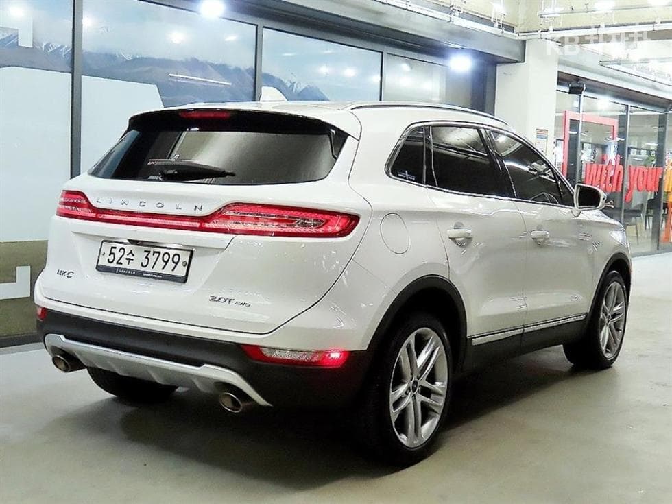 링컨 MKC2.0 AWD 리저브 - 4