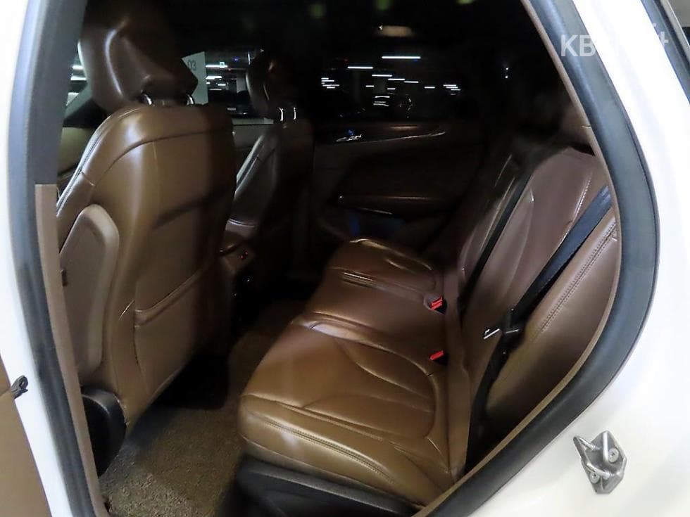 링컨 MKC2.0 AWD 리저브 - 7