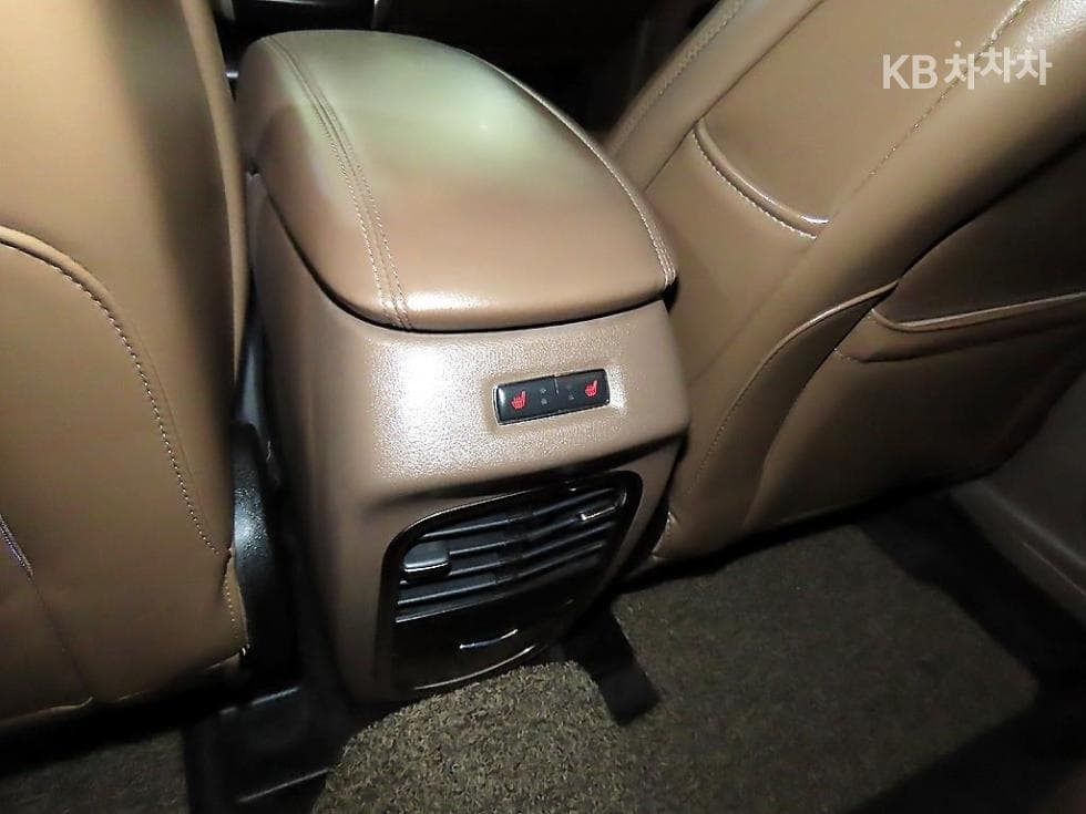 링컨 MKC2.0 AWD 리저브 - 15