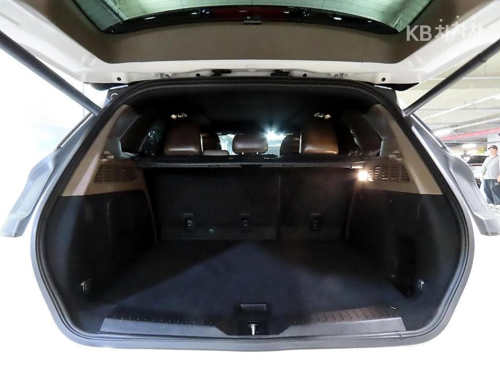 링컨 MKC2.0 AWD 리저브 - 17