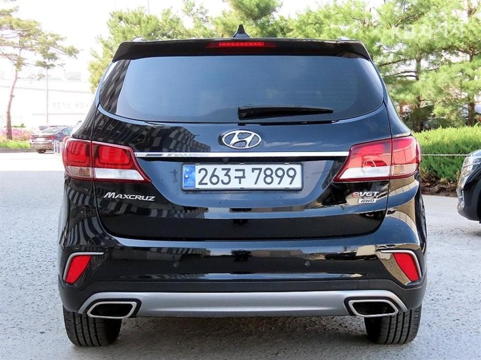 Hyundai The New (facelift) 맥스CruzeDiesel(e-VGT)R2.2 2WD Exclusive 7-seater (Limousine) - 4