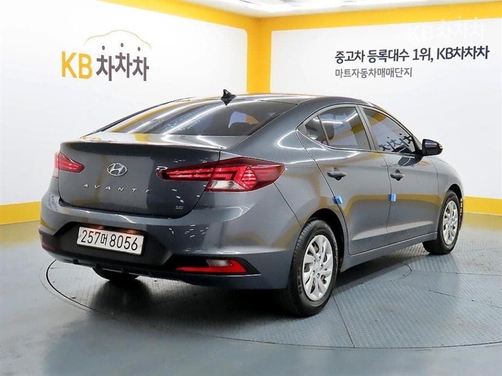 Hyundai The New (facelift) Avante (Elantra) ADSmartstream G1.6 Style - 4