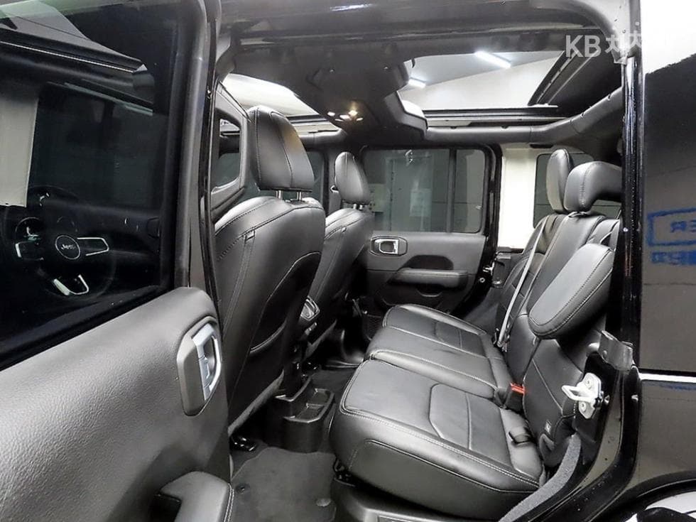 지프 랭글러 (JL)2.0 PHEV 오버랜드 파워Top (Cargo) 4도어 4Xe Standard - 6