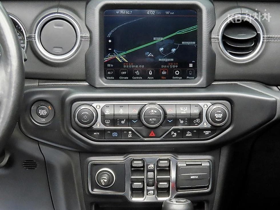 지프 랭글러 (JL)2.0 PHEV 오버랜드 파워Top (Cargo) 4도어 4Xe Standard - 13