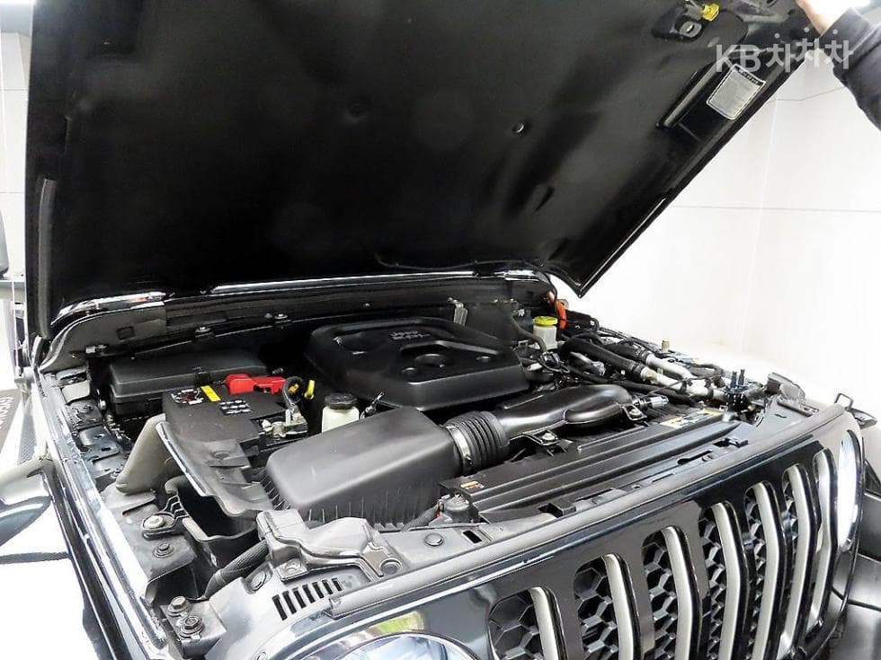 지프 랭글러 (JL)2.0 PHEV 오버랜드 파워Top (Cargo) 4도어 4Xe Standard - 18