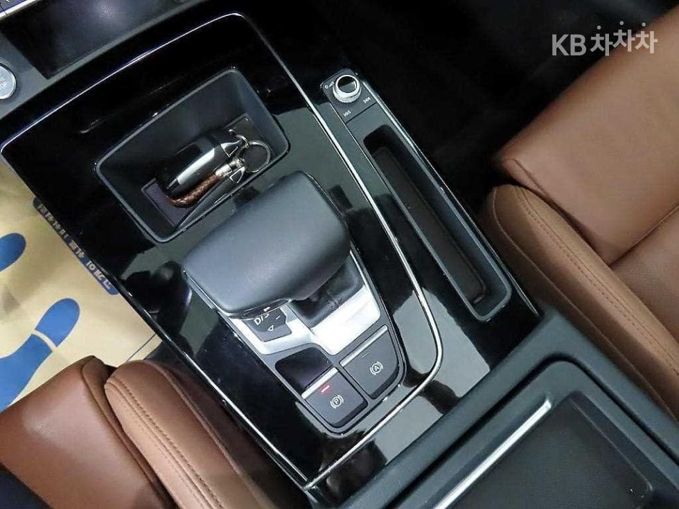 Audi The New Q5(FY)45 TFSI Quattro Standard - 10