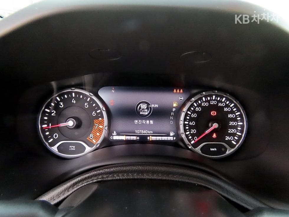 지프 레니게이드2.4 Limited FWD - 9