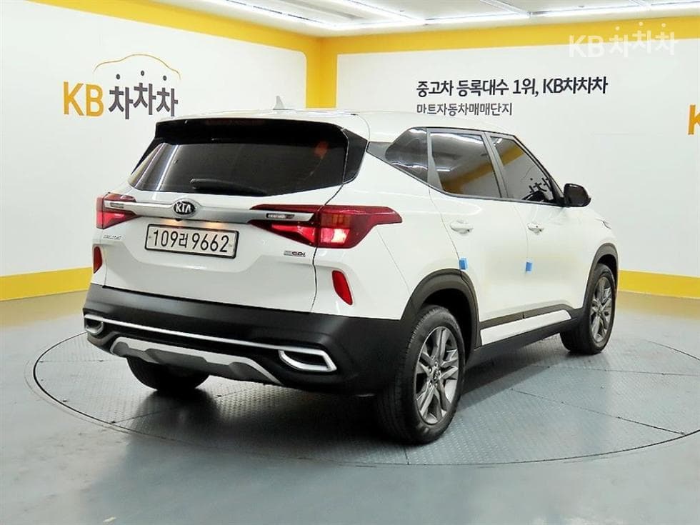 Kia Seltos1.6 Gasoline Turbo 2WD Prestige - 4