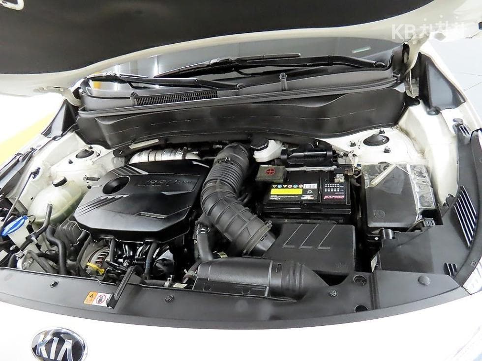 Kia Seltos1.6 Gasoline Turbo 2WD Prestige - 19