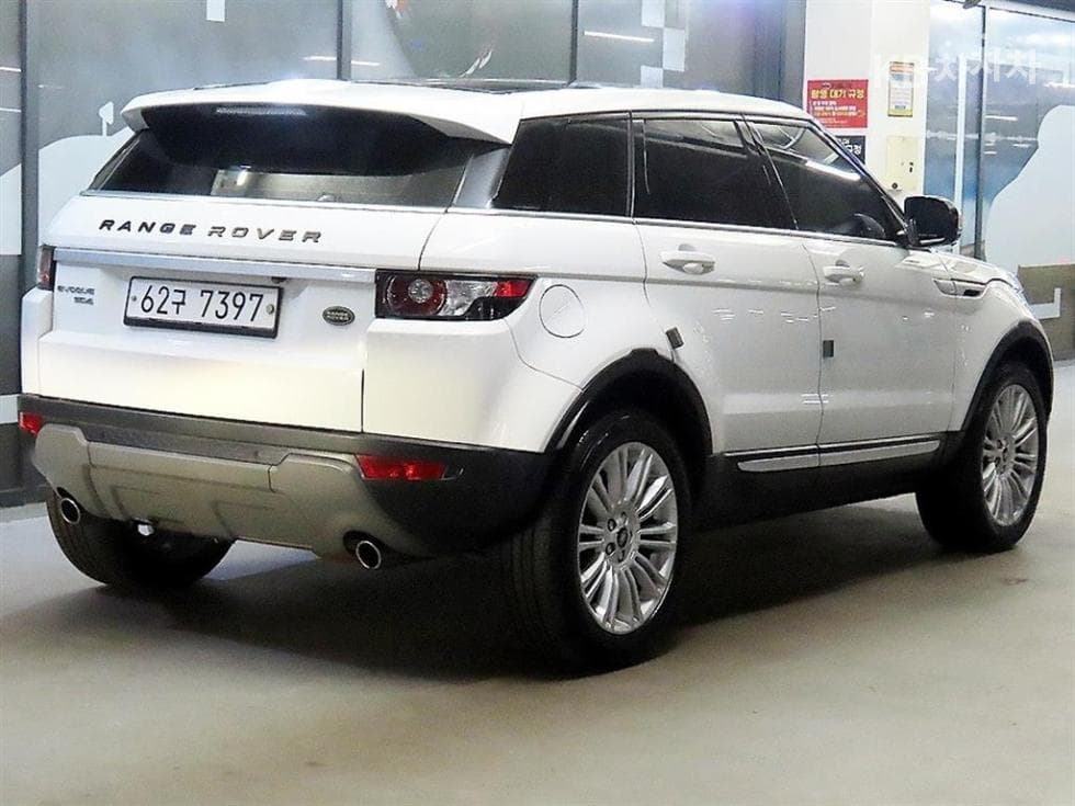 Land Rover Range Rover Evoque5-door 2.0 TD4 Dynamic - 4