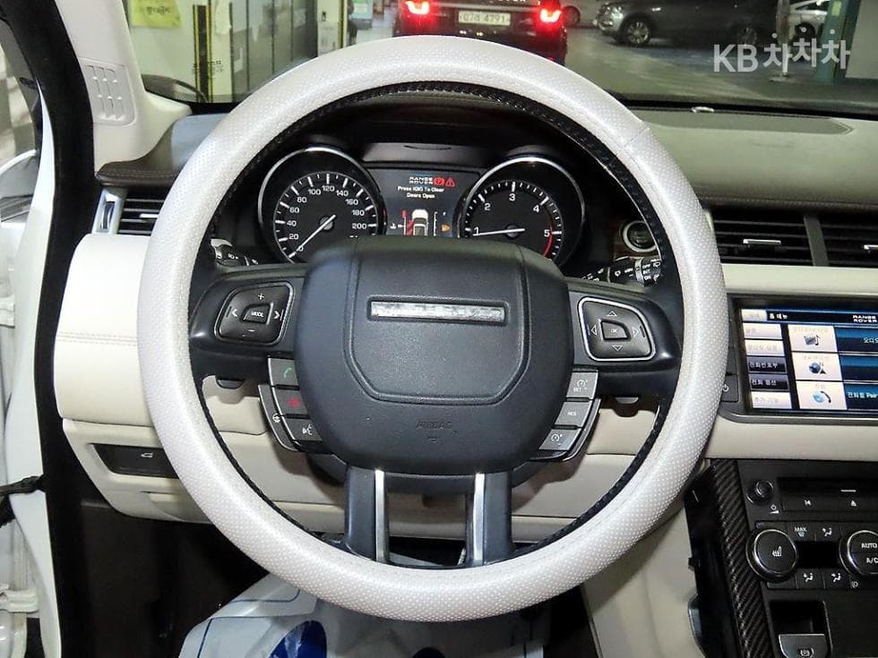 Land Rover Range Rover Evoque5-door 2.0 TD4 Dynamic - 8