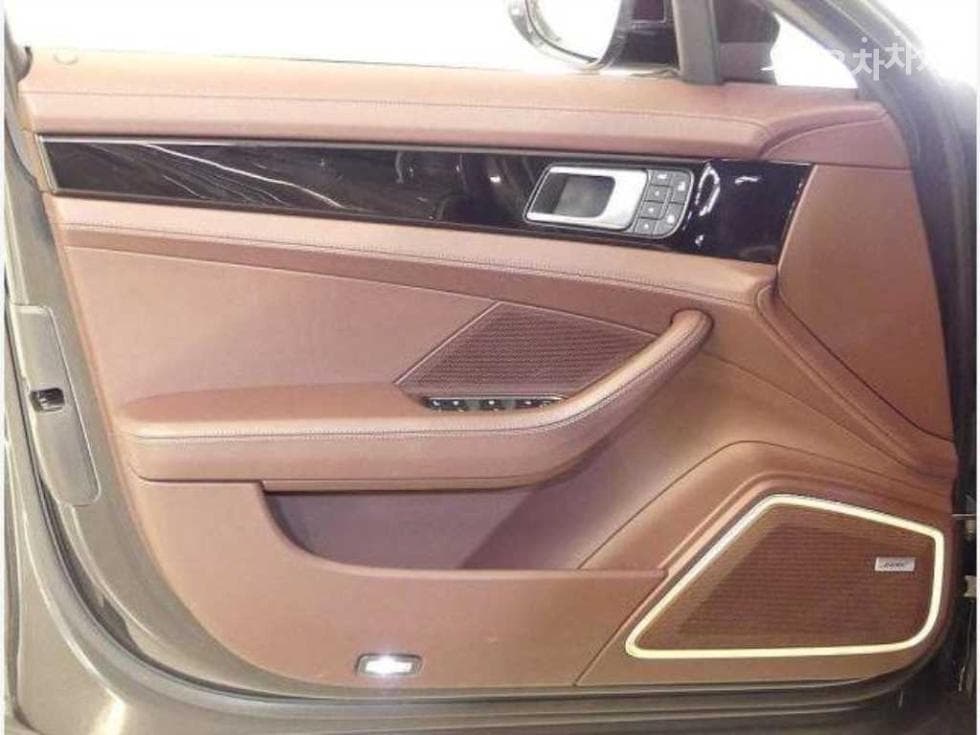 Porsche 파나메라 (971)2.9 4 Executive - 9