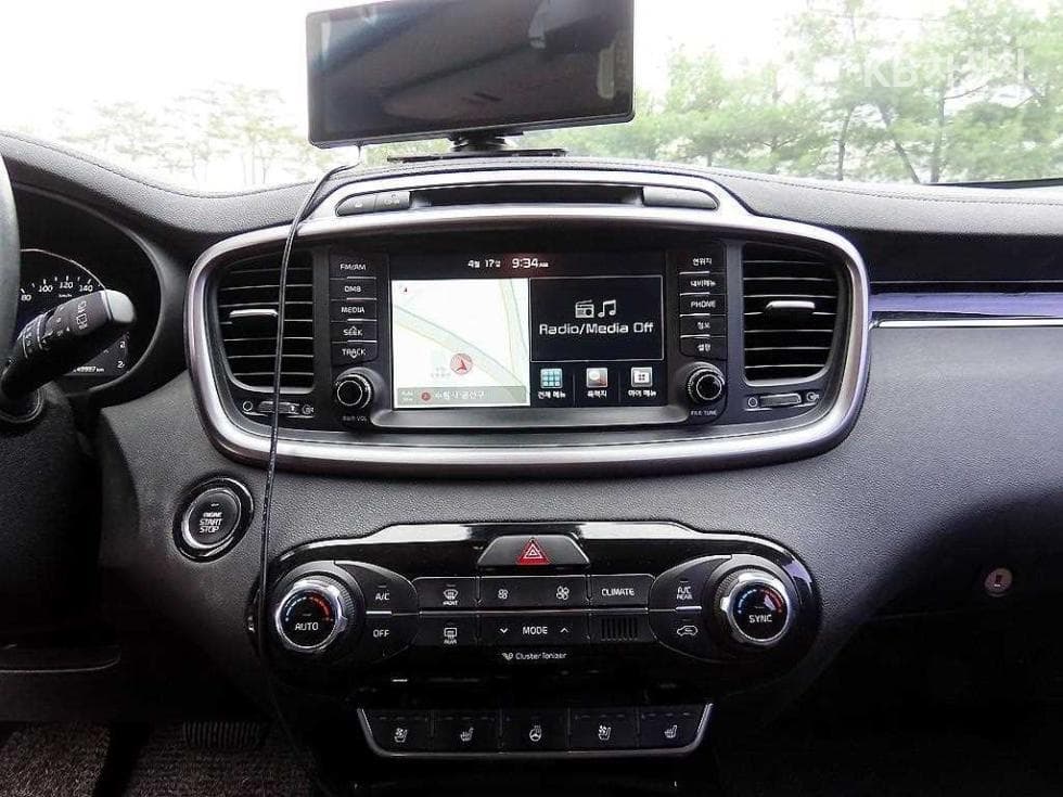 Kia All NewSorentoDiesel 2.0 2WD Noblesse Special (special feature/edition) - 13