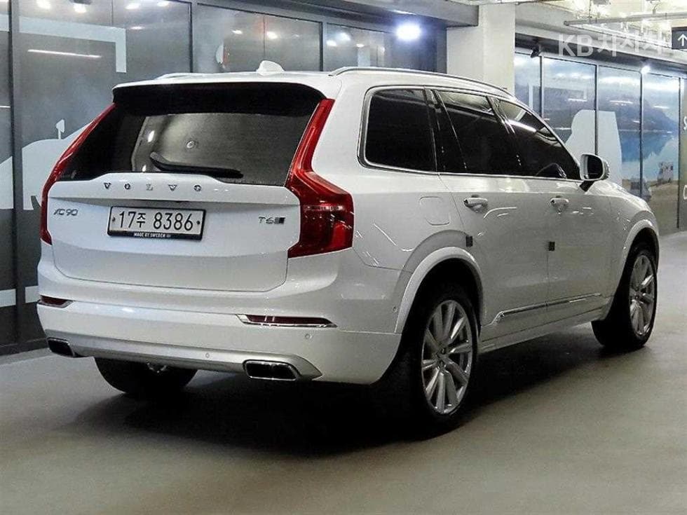 Volvo All New XC90T6 Inscription - 4