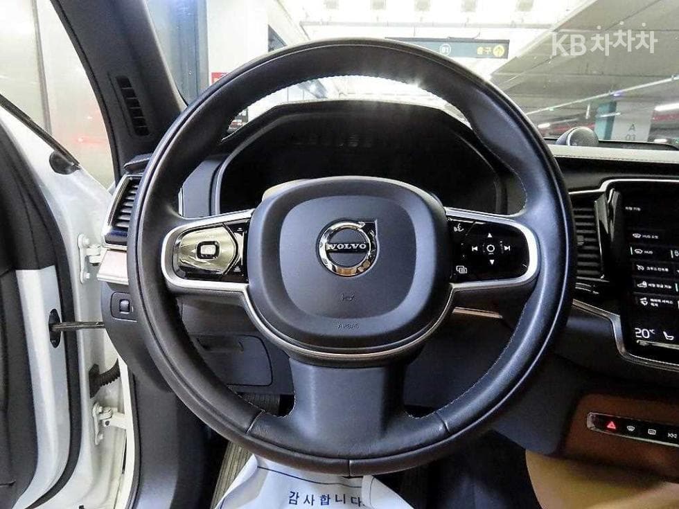 Volvo All New XC90T6 Inscription - 8