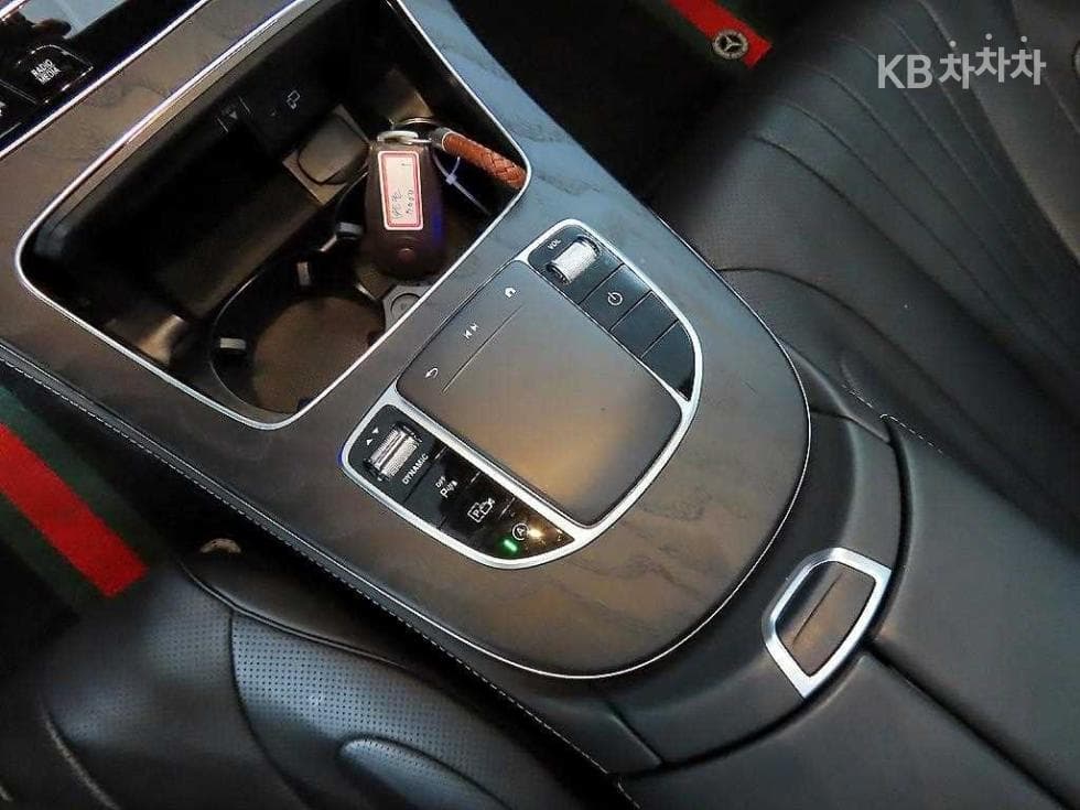 Mercedes-Benz CLS클래스(C257)CLS 300d 4MITIC Standard - 13